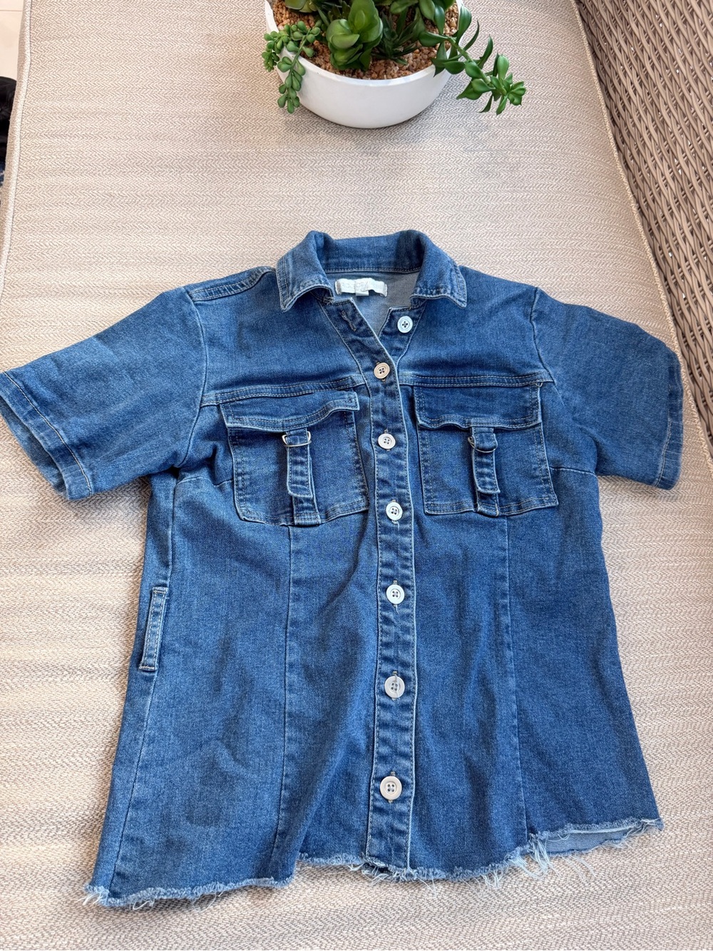 rebels Short-Sleeve Denim Button-Up Jacket - Blue